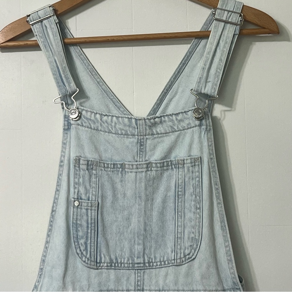& Denim Denim Cut Off Overalls Shorts Light Wash Boho Coastal Cowgirl Size S - Picture 3 of 12